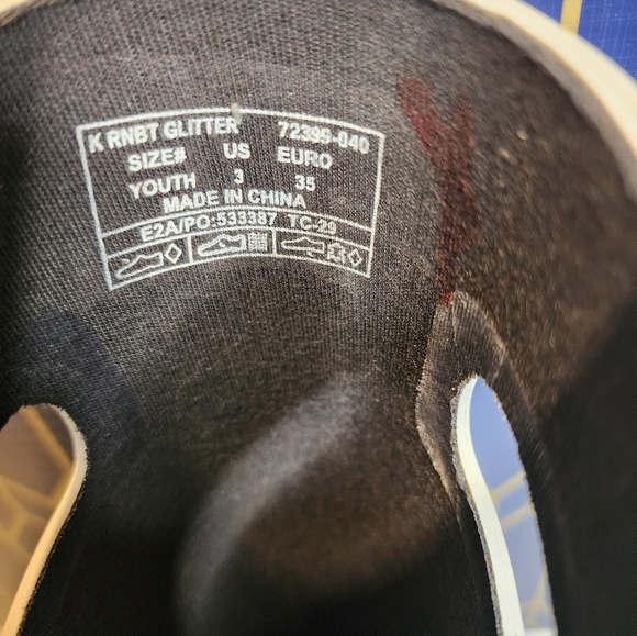 BOGS Kids Rubber Waterproof Rain Boot - Picture 8 of 11